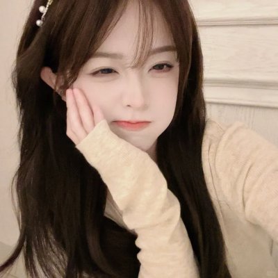 春光绿柳营